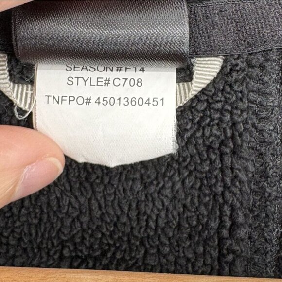 The North Face Womens Full-Zip Fleece Jacket Size S Black Outdoor Camping Hiking - Picture 9 of 11